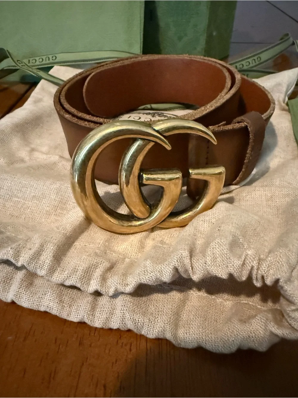 Gucci Tan Leather Belt with Gold Double G Buckle - Picture 3 of 3